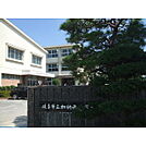 加納西小学校