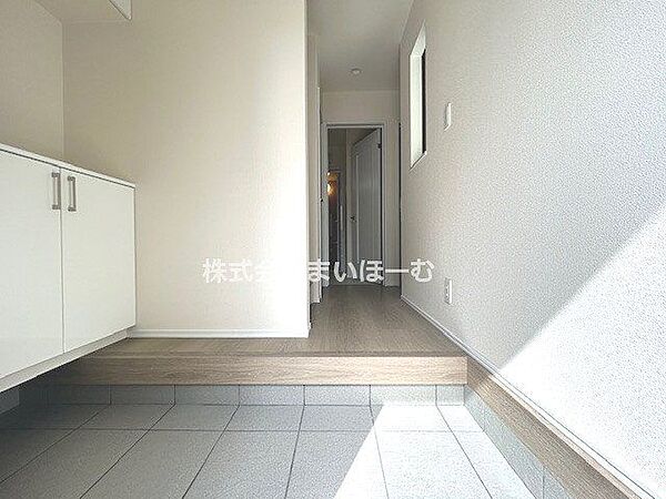 玄関を拡大表示