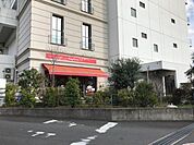 株式会社銀座コージーコーナー川口直売店 徒歩3分。 220m