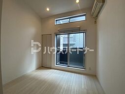 レフィナードカメオカ 2階1Kのリビング/ダイニング