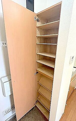 収納