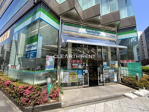 画像25:【コンビニエンスストア】ファミリーマート 台東鳥越店まで276ｍ