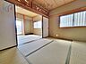 室内：室内