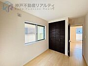 ◇各居室収納スペースあり♪