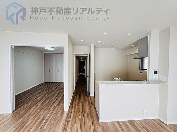 リビング/ダイニングを拡大表示