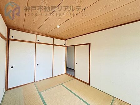 ◇リビング横の和室はお子様のお昼寝スペースにも♪