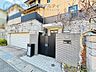 玄関：◇電動シャッター付きガレージ♪