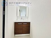 使いやすい引き出し収納で、見た目もスッキリ保てます。