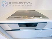 ・お手入れしやすいIHクッキングヒーターです♪