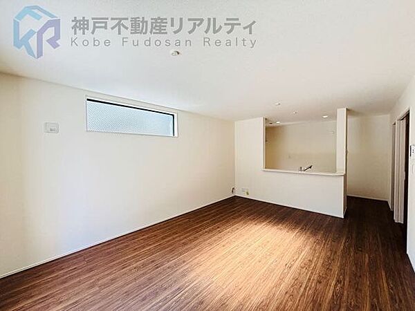 リビング/ダイニングを拡大表示