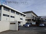 明石市立野々池中学校 徒歩21分。 1620m