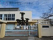 明石市立鳥羽小学校 徒歩8分。 630m