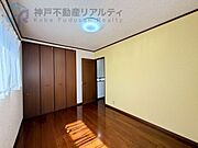 ・角地につき通風良好です♪