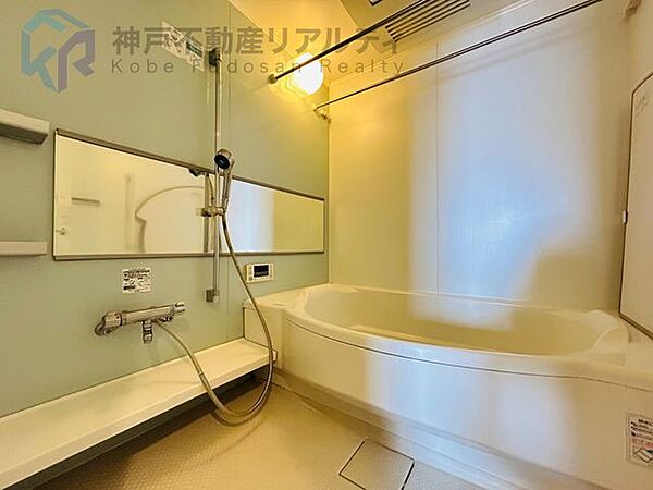 浴室を拡大表示