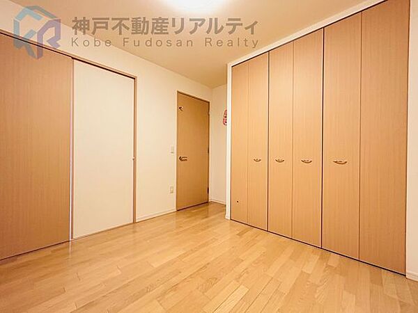 洋室を拡大表示