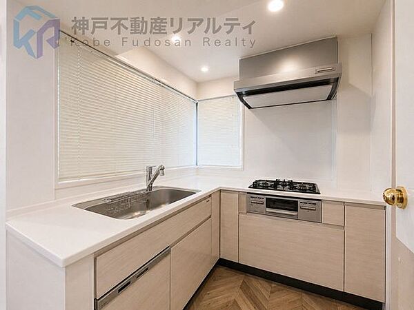 キッチンを拡大表示