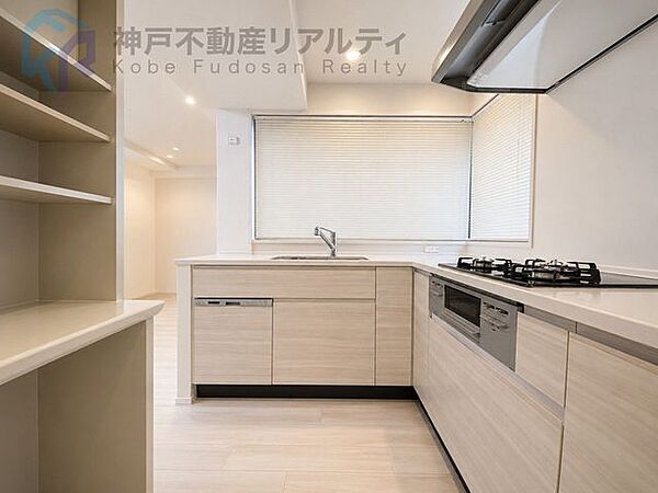 キッチンを拡大表示