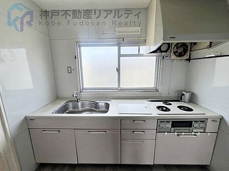※画像加工済み。家具消し写真です。
