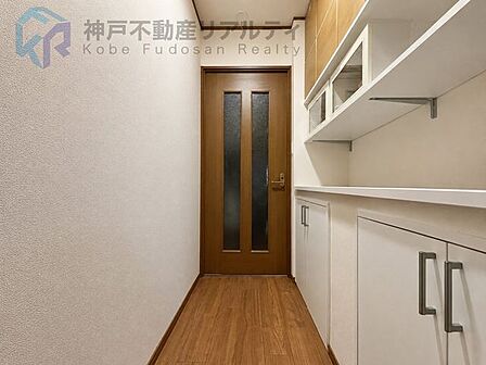 ※画像加工により家具を消しています