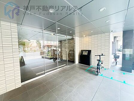 ・Osaka Metro中央線・千日前線「阿波座」駅まで徒歩約9分♪