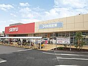 西友薬円台店 徒歩10分。 730m