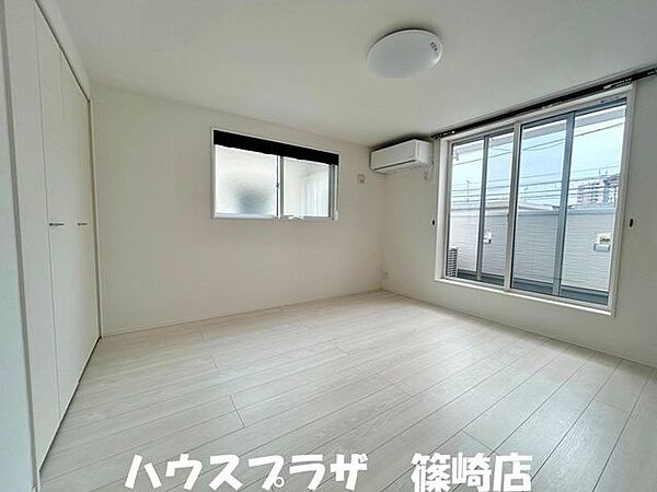 洋室を拡大表示
