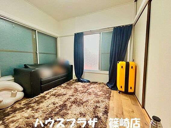 2階洋室　通風...