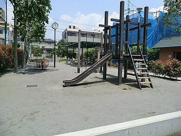 周辺を拡大表示