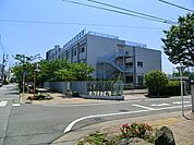 江戸川区立鹿骨中学校 徒歩13分。 1000m