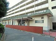 葛飾区立上小松図書館 徒歩15分。 1180m