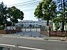 周辺：江戸川区立篠崎小学校 徒歩12分。 960m