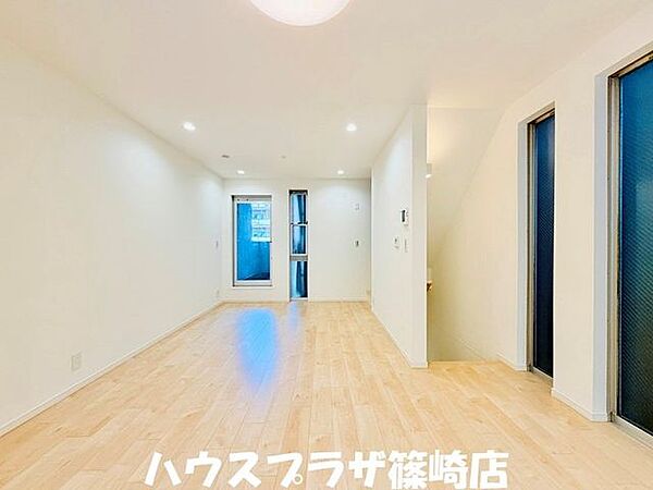 リビング/ダイニングを拡大表示