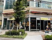 パークシティ武蔵小山ザモール 徒歩3分。 190m