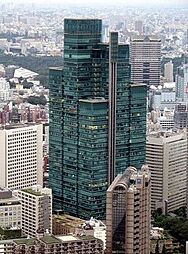 泉ガーデン 徒歩21分。 1650m