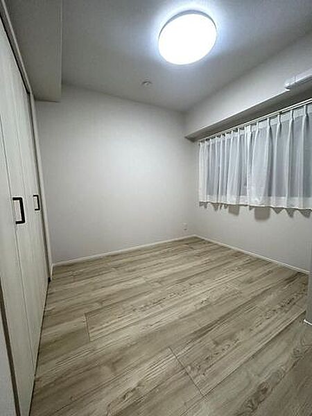 洋室を拡大表示