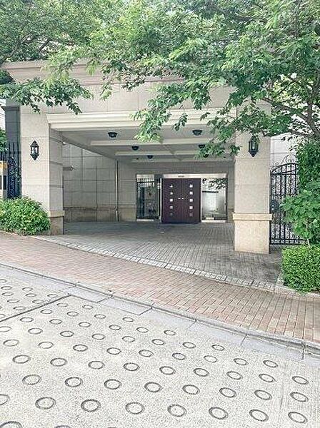 エントランスを拡大表示