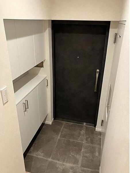 玄関を拡大表示