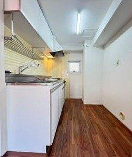 キッチンを拡大表示