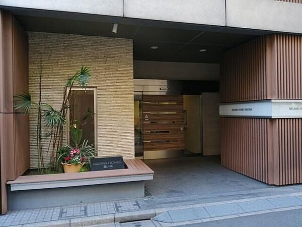 エントランスを拡大表示