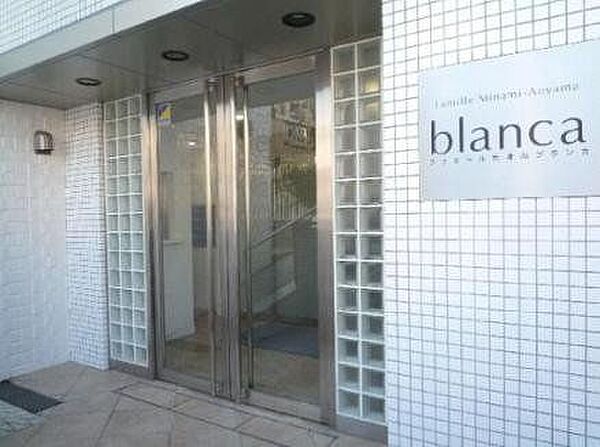 エントランスを拡大表示