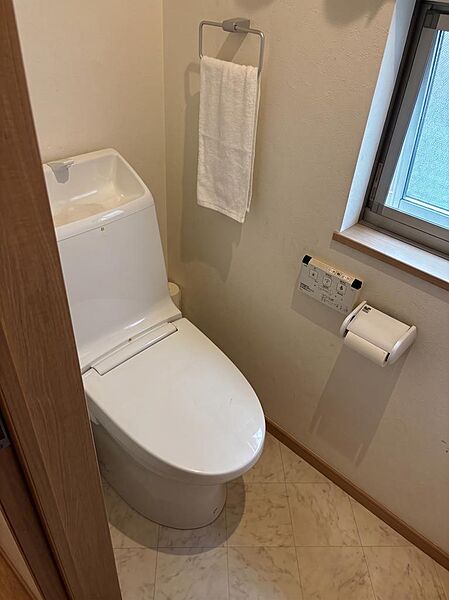トイレを拡大表示