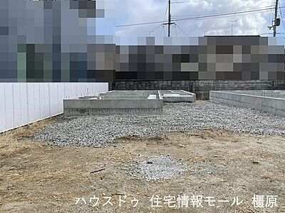 外観：これから工事が始まります。構造部分もしっかりご確認いただけます。現地と合わせてモデルルームも是非ご覧下さい。（2025年2月6日撮影）