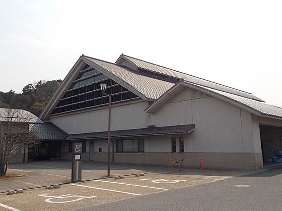 桜井市立図書館...