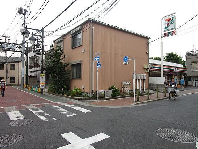 2 / 7