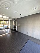 オートロック完備