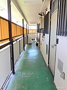 2F　共用廊下