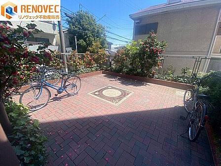 【自転車置場】◆お家探しから住宅ローン、リフォームのご相談、火災保険やお車の保険に至るまで、トータルにお客様をサポート致します!お気軽にご相談下さい♪