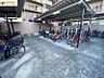 その他：【自転車置場】◆きちんと整列され管理が行き届いた駐輪場◆屋根があるので雨から自転車を守ります◆通学・通勤に便利な駐輪場です◆ルールを守ってキレイに駐輪しましょう