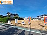外観：【前面道路含む現地写真】◆住宅ローンのご相談もおまかせ下さい！豊富な知識と経験をもったスタッフがお客様、お一人お一人に合ったローンをご提案させて頂きます！