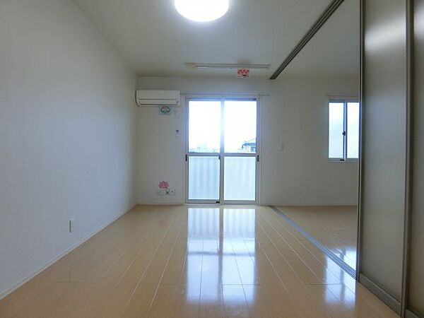 リバーポートSei 203｜鳥取県米子市東福原7丁目(賃貸アパート1LDK・2階・40.07㎡)の写真 その3